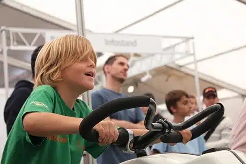 Bei Kindern kommen die Strom Velo besonders gut an